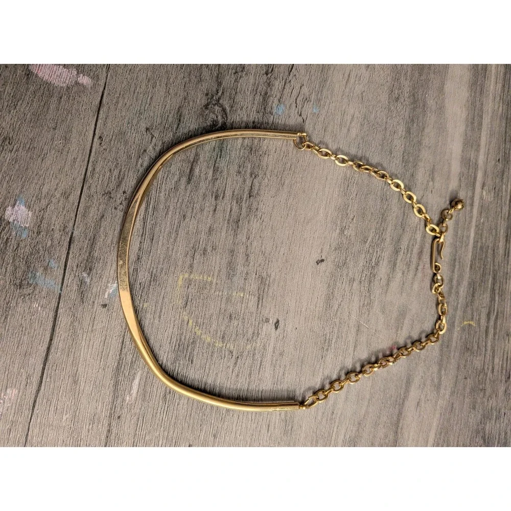 N/A gold tone